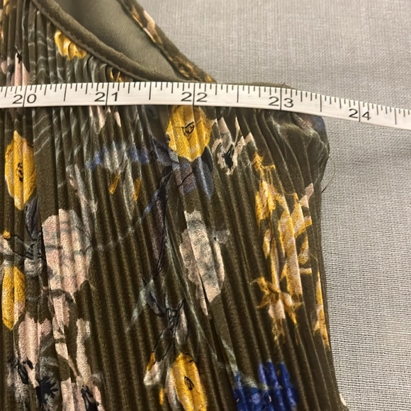 5 for $25! NWT Nordstrom Halogen Georgian Floral Sleeveless Top Size 2X - Picture 11 of 12